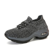 Load image into Gallery viewer, EasyWalk Pro | Ergonomic pain relief sneakers
